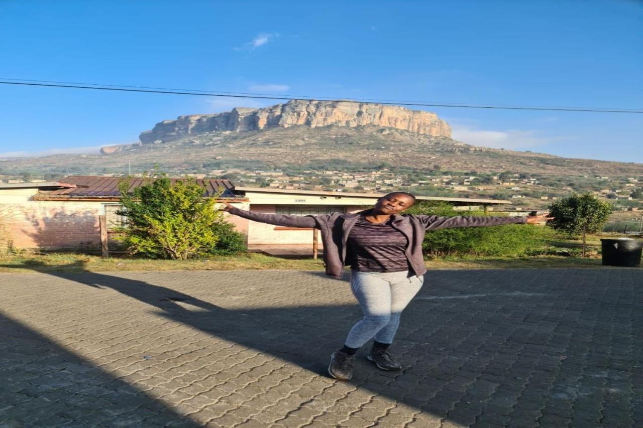 Maluti Backpackers Ξενοδοχείο Phuthaditjhaba Εξωτερικό φωτογραφία